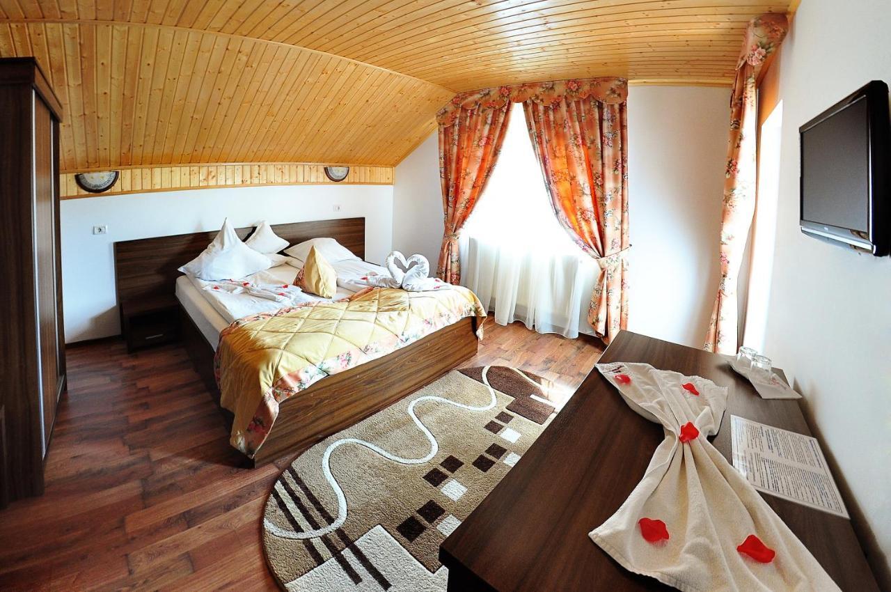 Roua Voronetului Hotel Gura Humorului Quarto foto
