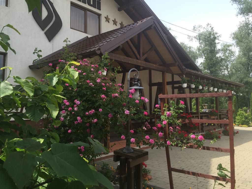 Roua Voronetului Hotel Gura Humorului Exterior foto